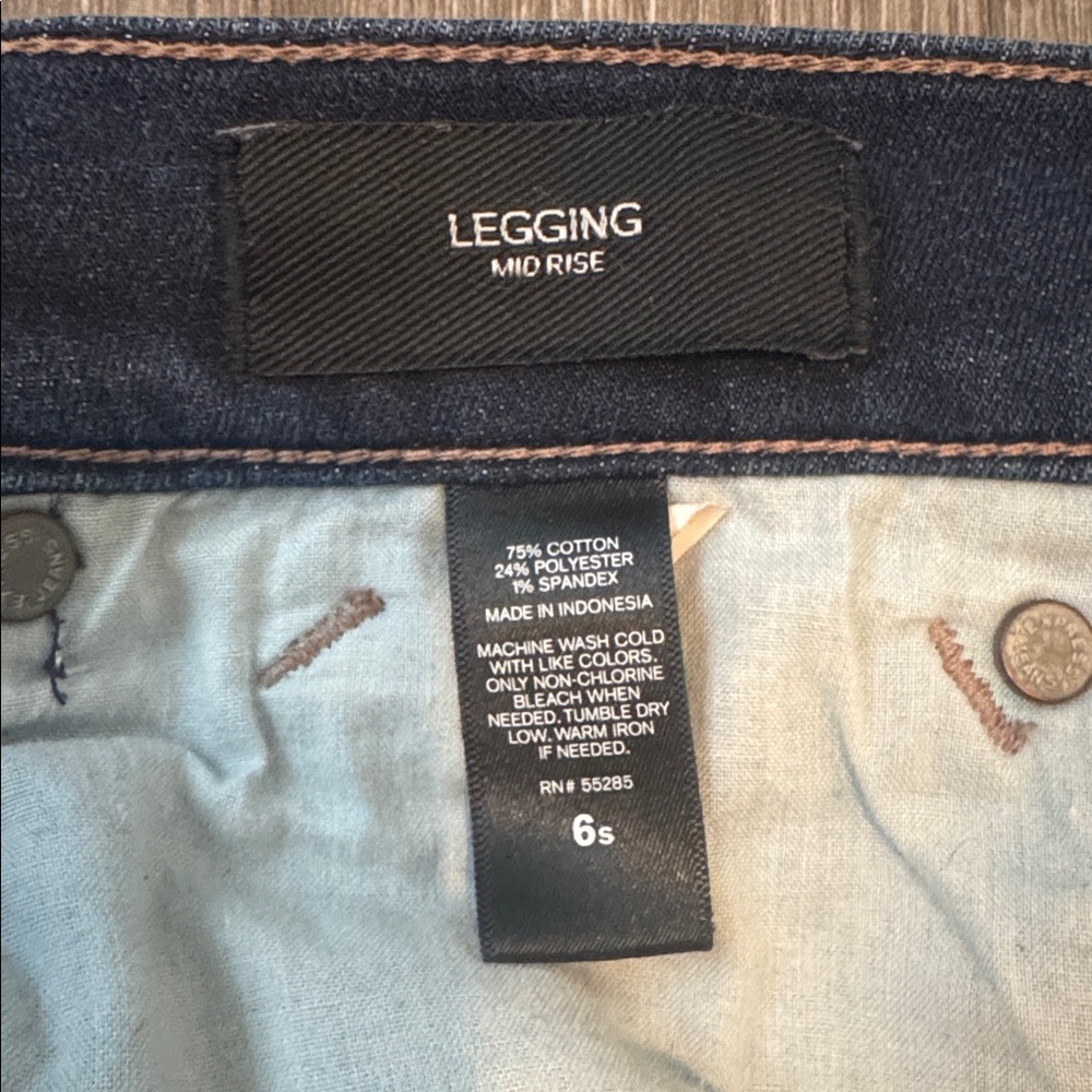 Ripped skinny pants - Picture 4 of 4